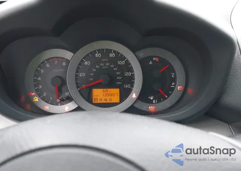 2011 Toyota Rav4 z USA, uszkodzony, nr VIN JTMBF4DV5BD042664